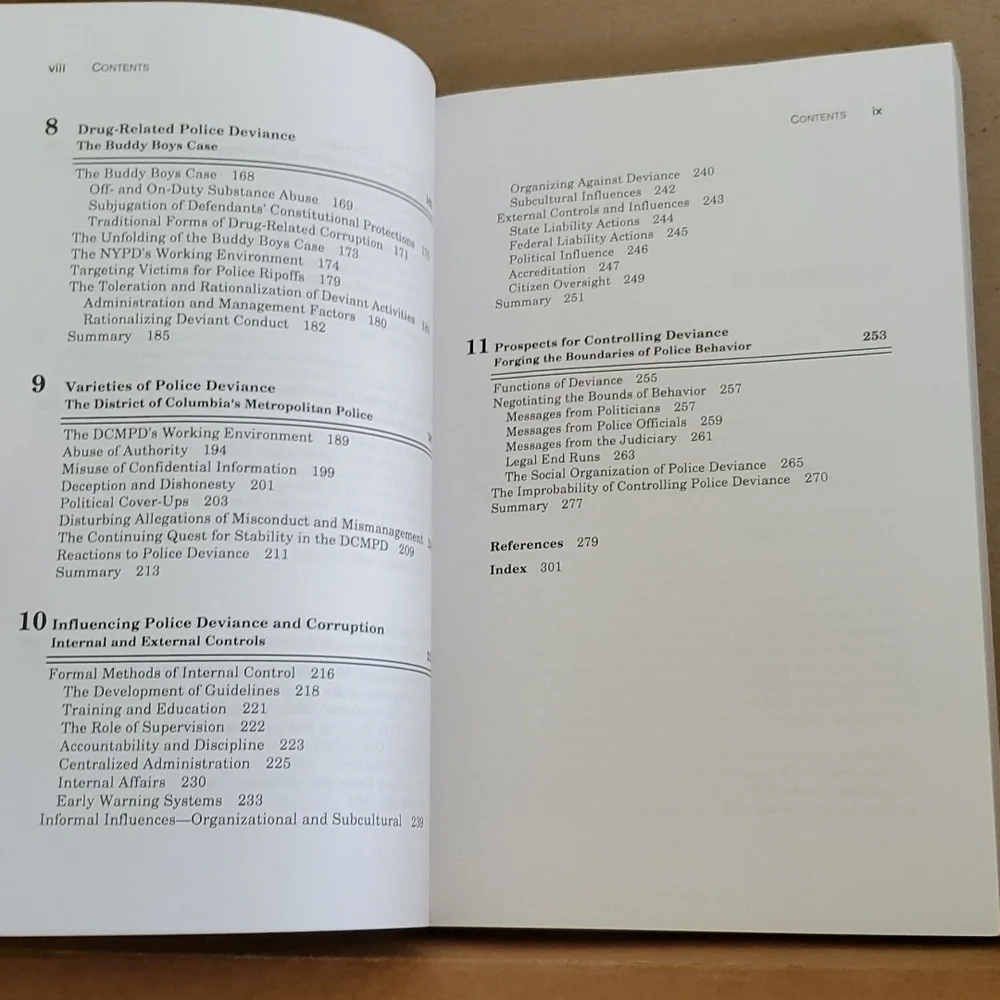 👮 Forces of Deviance paperback book 📚 - Picture 8 of 8